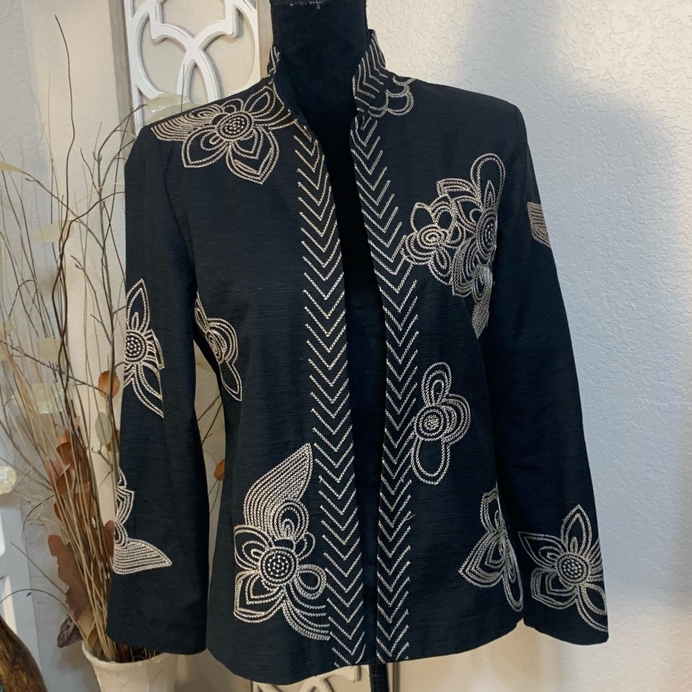 Rare Marisa Christina silk jacket top dressy embroidered.